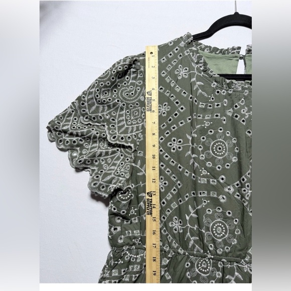 Baltic Born Bailey Green Floral Eyelet Embroidered Ruffle Tiered Maxi Dress 2XL - Picture 7 of 8